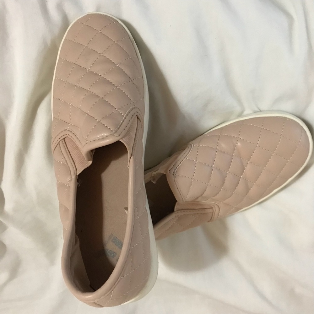 Quilted slide sneakers